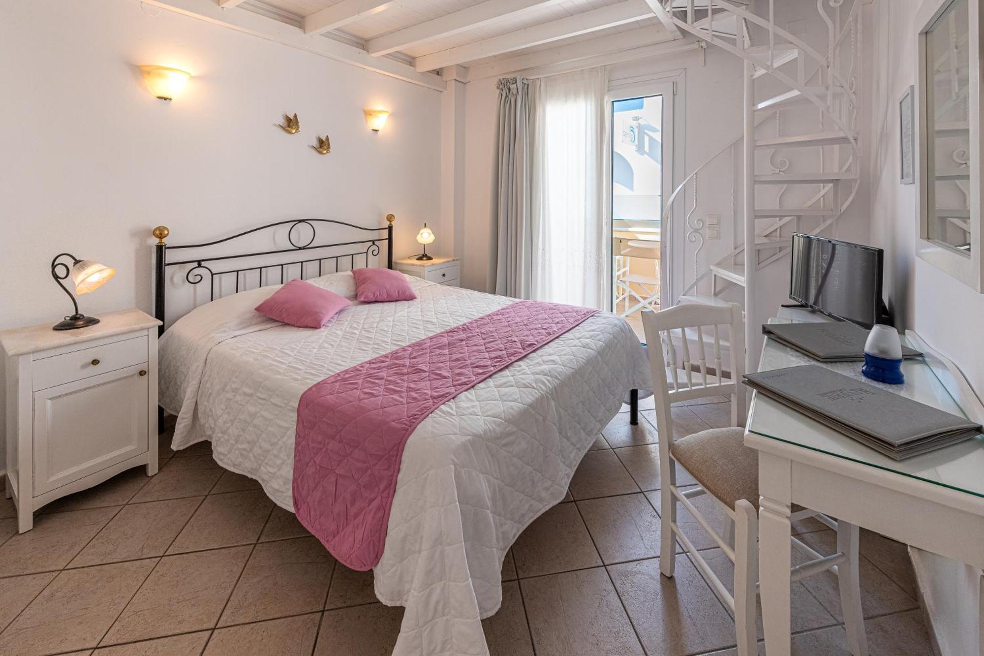 Reverie Santorini Hotel Φηροστεφάνι Εξωτερικό φωτογραφία